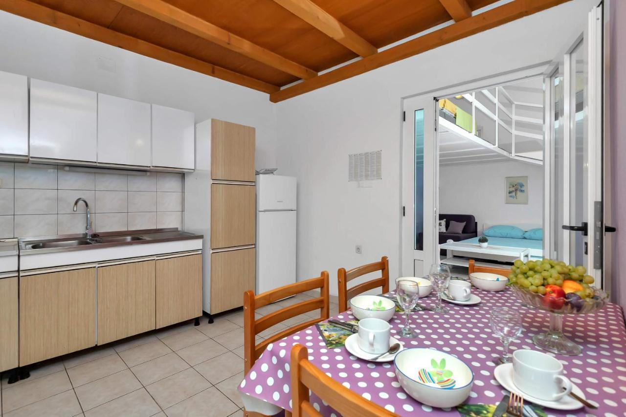 Apartments Vele Makarska Ngoại thất bức ảnh