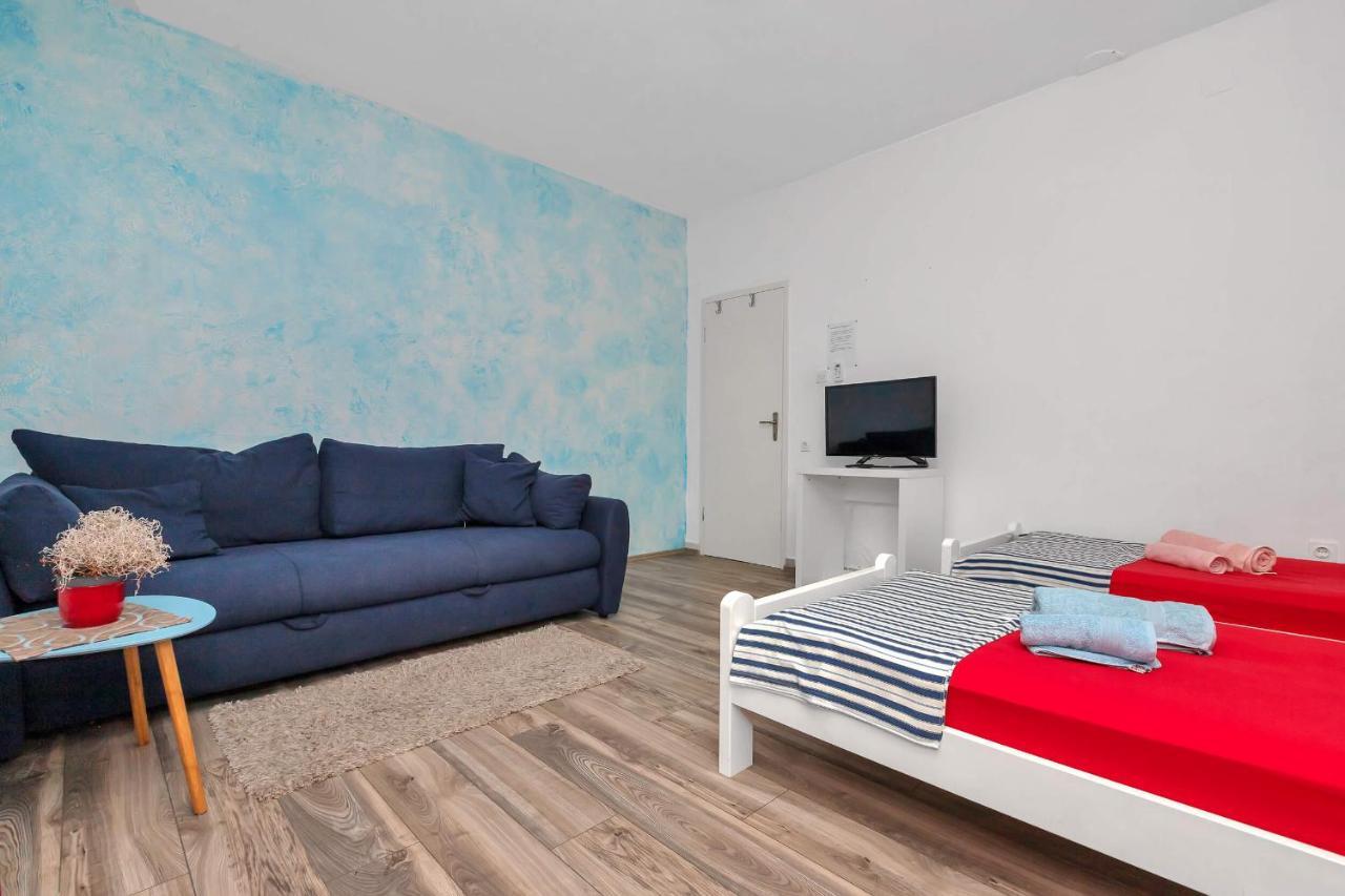 Apartments Vele Makarska Ngoại thất bức ảnh